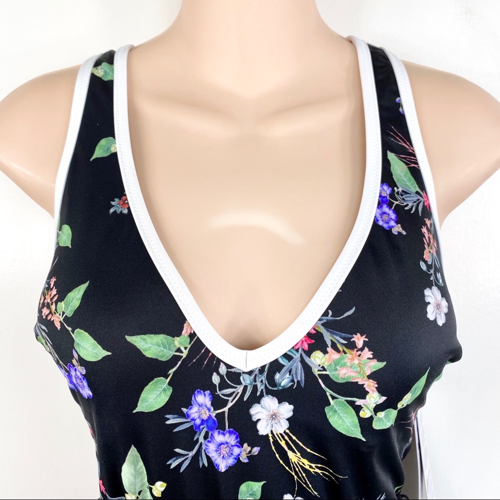 🎉HP🎉 ATHLETA Gold Coast Belted 1PC Swimsuit - Picture 5 of 16